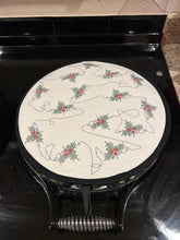 Load image into Gallery viewer, Holly Ink and Hue Circular Hob Covers