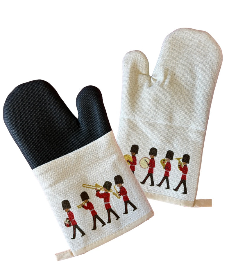 Changing of the Guard single Oven mitt